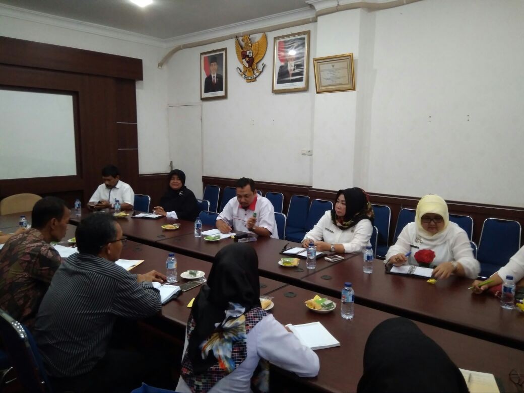 PERTEMUAN DAN SHARING DPRD SIAK DENGAN BAKESBANGPOL RIAU